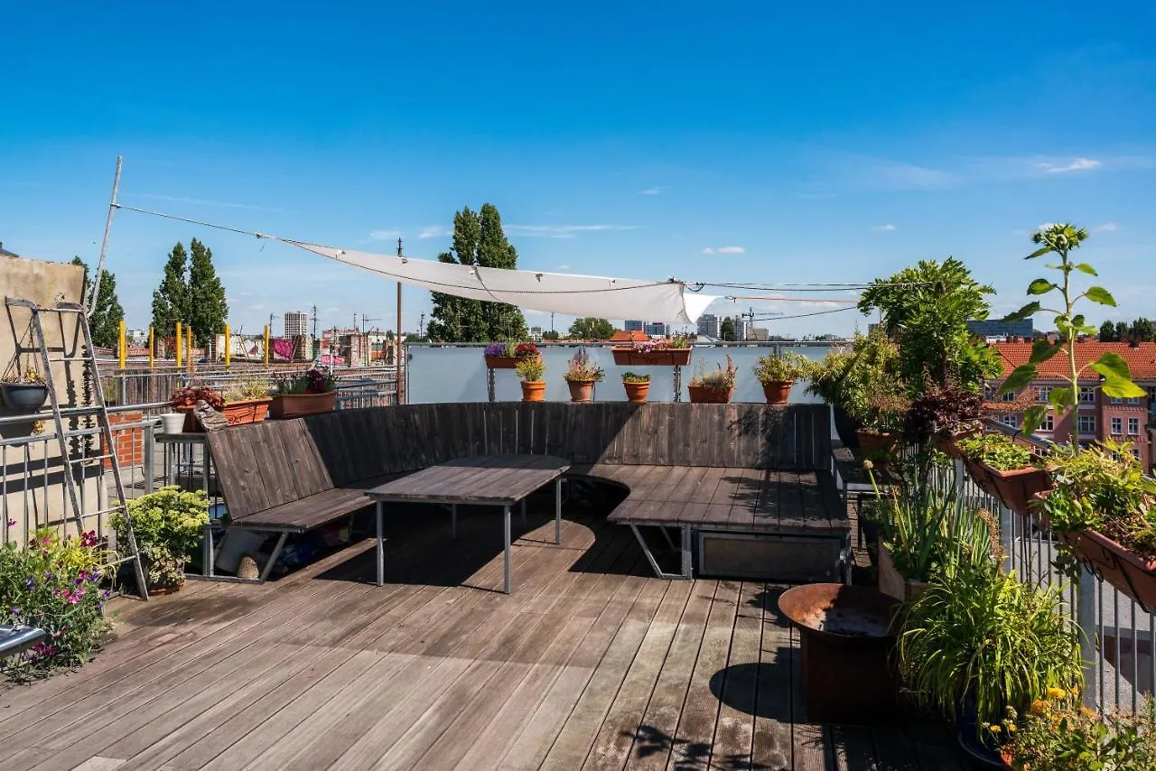 Apartment Rooftop Terrace Oasis Berlin
